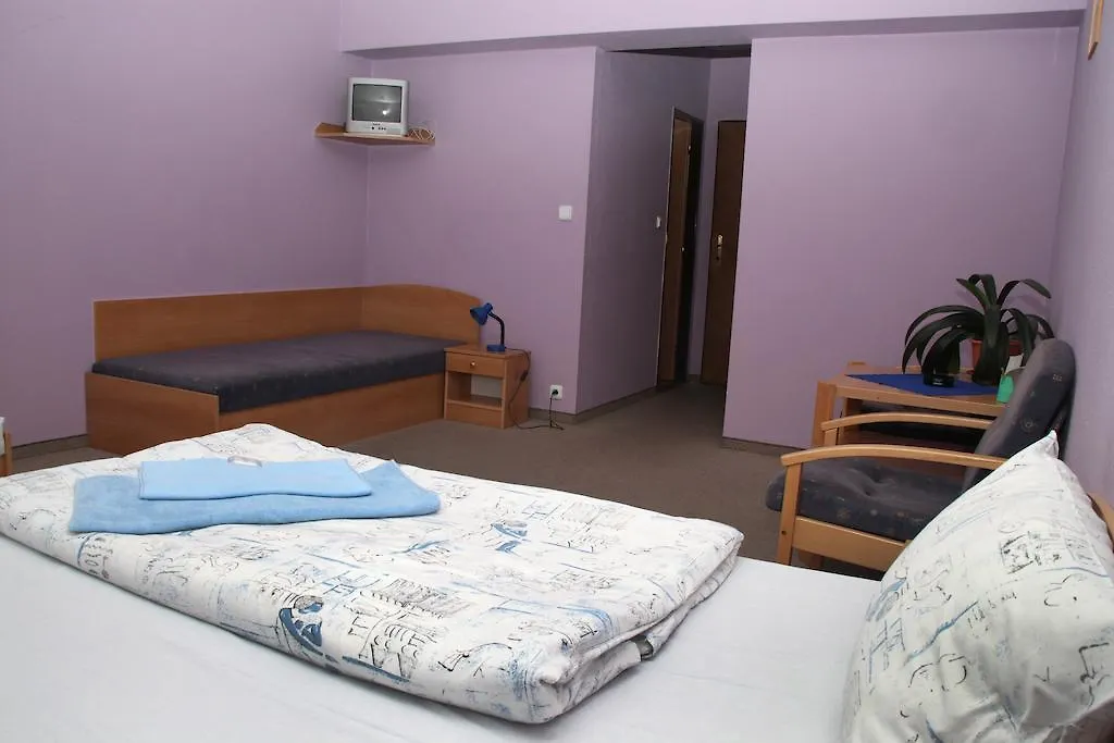 Mondeo Prague Hotel
